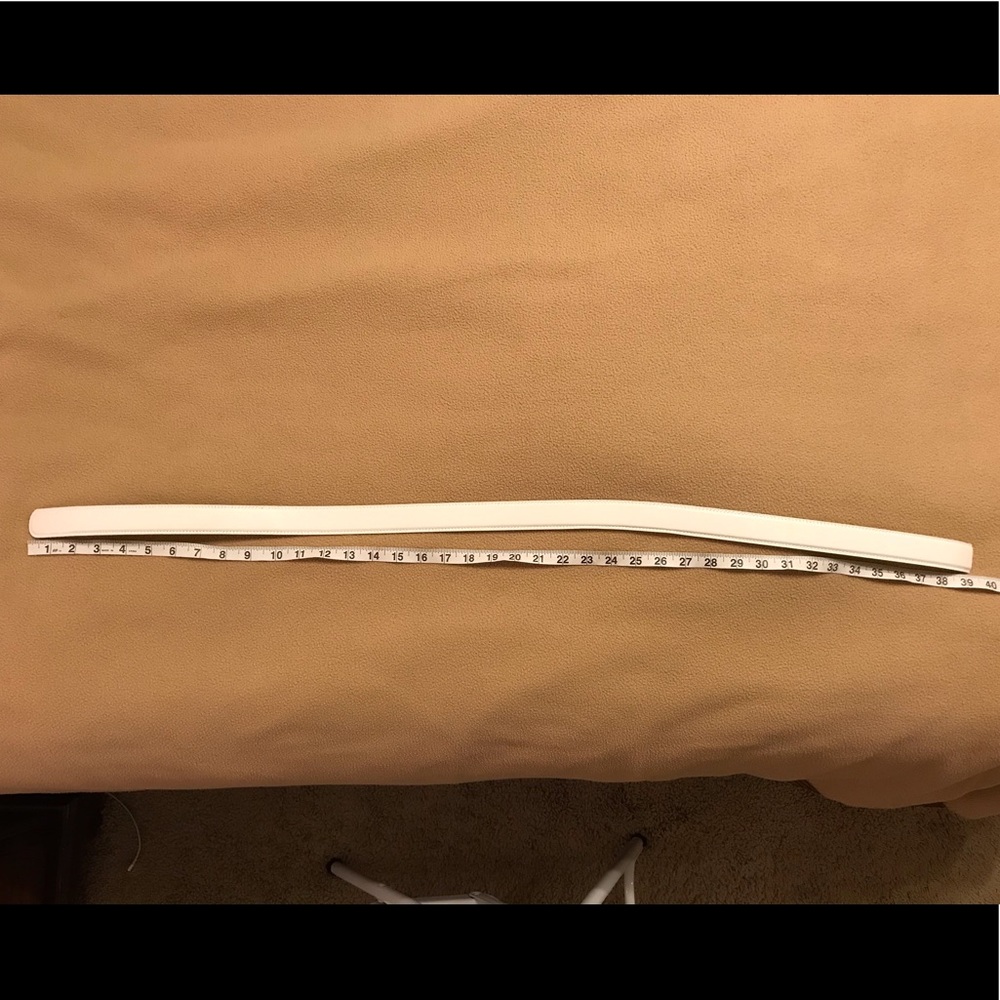 Anson white leather belt strap, 1.25 feet inches